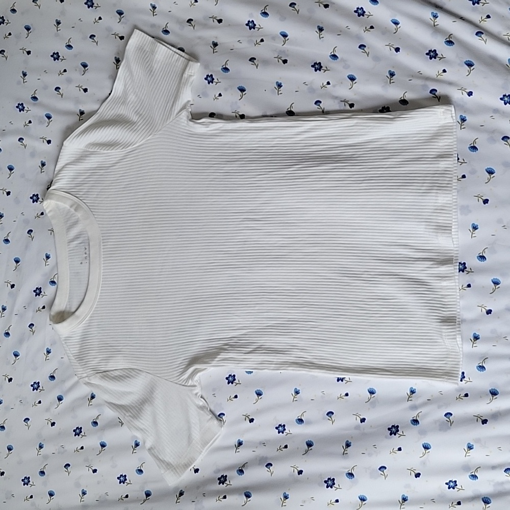 a new day | size: S | white